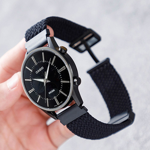 编织尼龙男手表带佩戴舒适磁吸扣