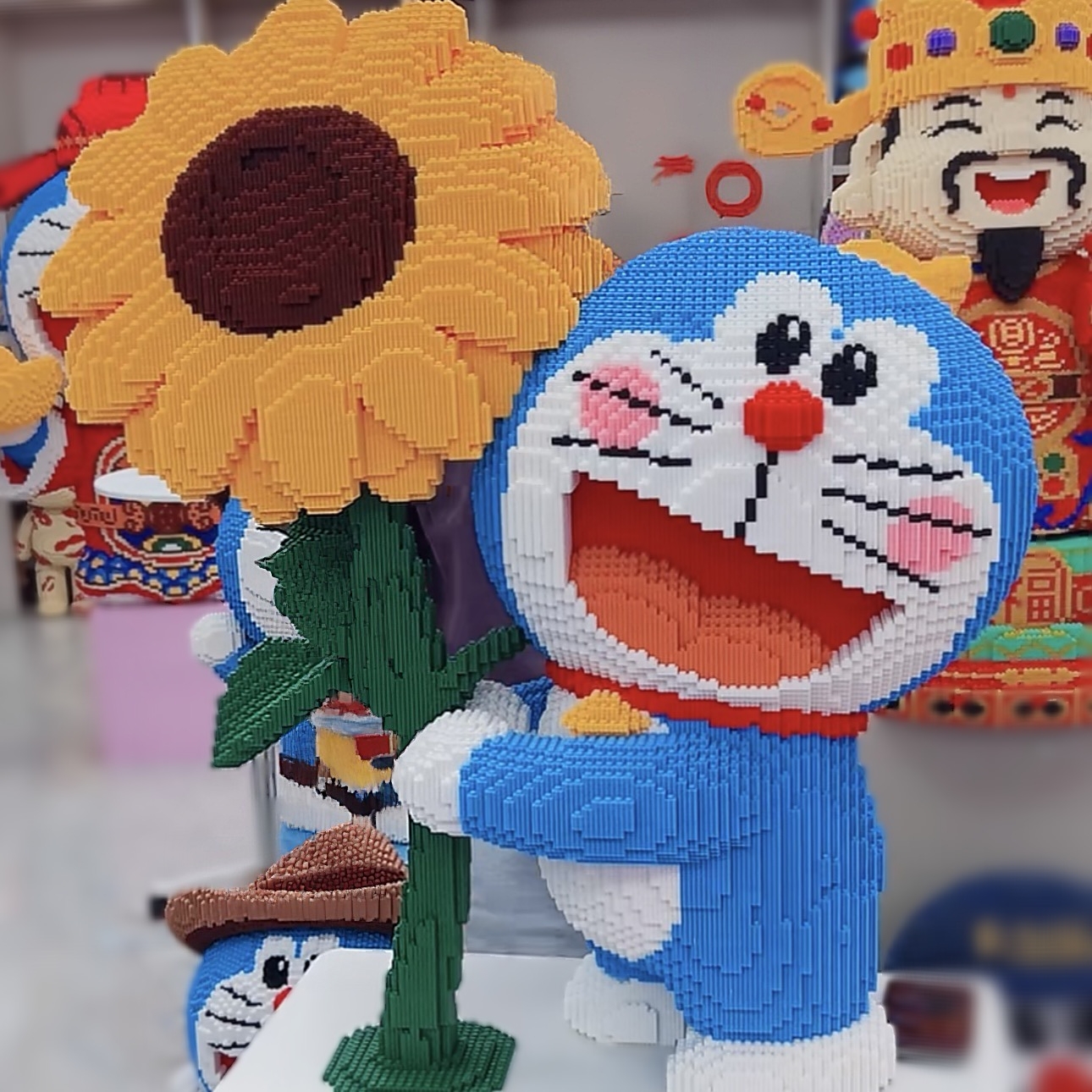 正版授权嗨彩拼哆啦A梦一举夺魁向日葵拼装积木