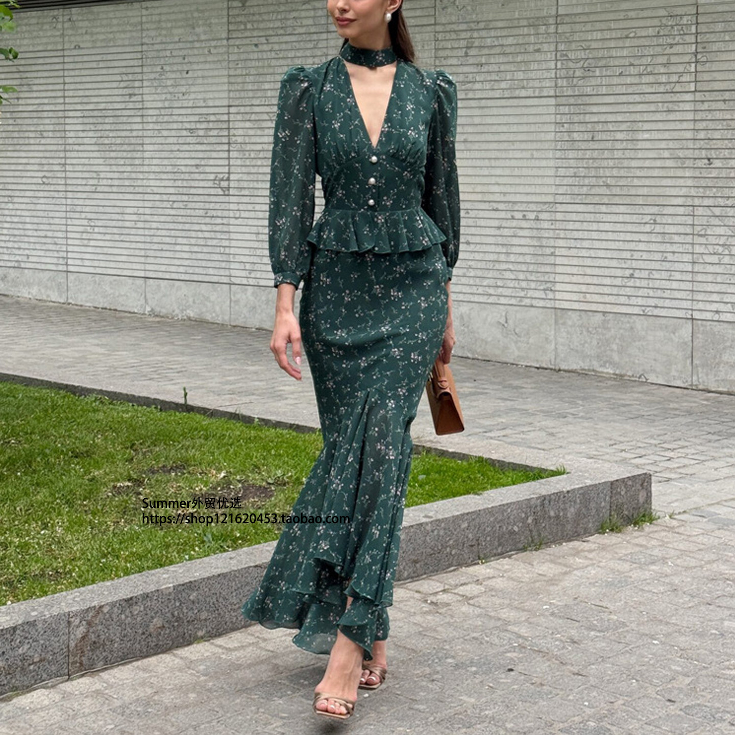 印花气质项圈V领长袖荷叶边上衣长裙套装Green printed skirt set
