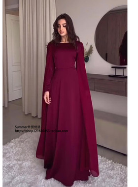 欧美2025时尚气质长裙长袖设计披肩链条宫廷风连衣裙 Shawl dress