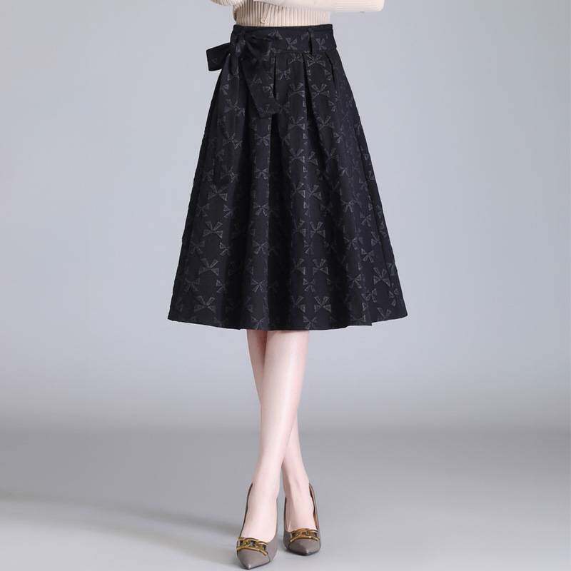 专柜品牌提花半身裙女2026春秋新款高腰A字裙中长小个子显瘦过膝