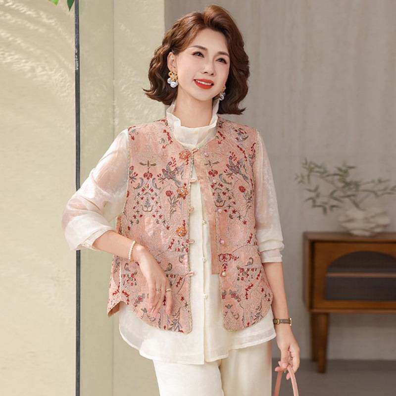 专柜品牌小个子妈妈春装国风马甲外套中老年女装春秋高端刺绣盘扣