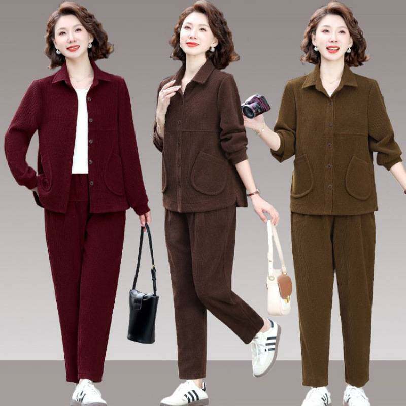 专柜品牌妈妈装新款春季灯芯绒大码洋气套装中老年女装春秋翻领休