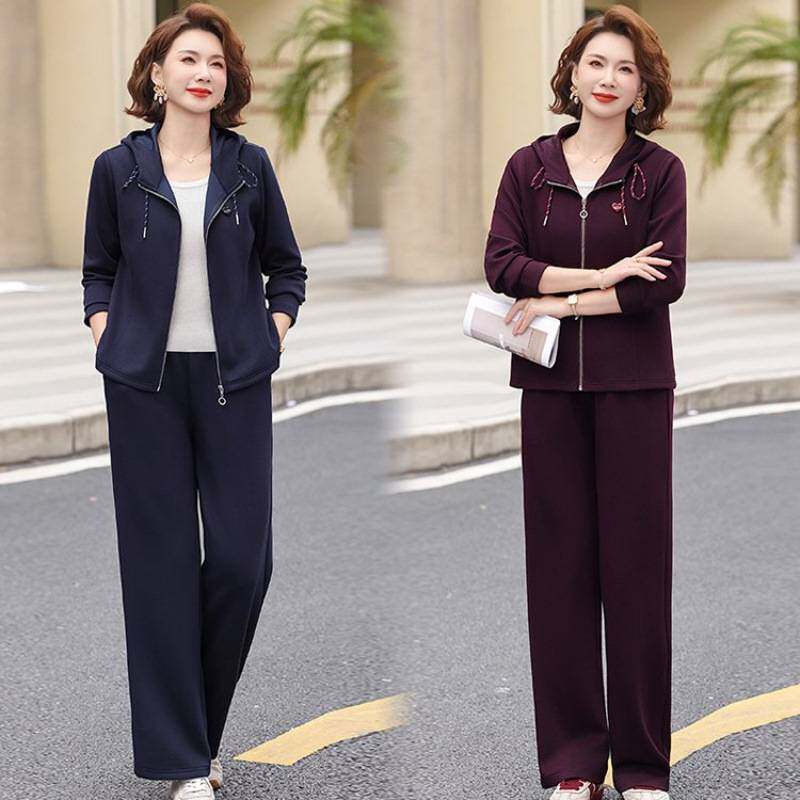 专柜品牌中老年妈妈装休闲运动套装女连帽卫衣外套减龄两件套女红