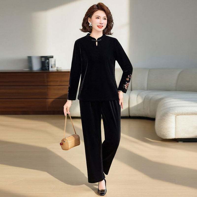 专柜品牌新款中式妈妈装春秋套装中老年女装国风时尚上衣金丝绒裤