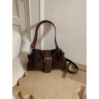 专柜品牌跨境超火小众腋下包包2026新款时尚洋气斜挎包潮流复古托