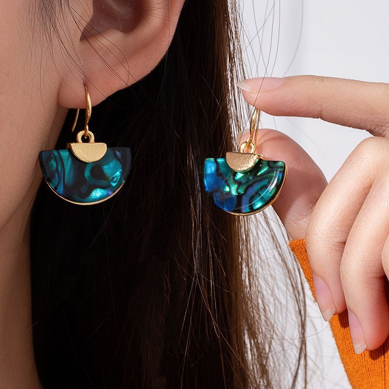 高级感复古扇形耳环不规则几何半圆耳钩小众设计气质优雅爆款耳饰