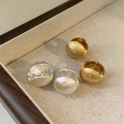 拉丝圆球耳环女轻奢高级感小众独特耳扣2024新款耳钉