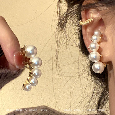 大嫂同款耳环女高级感小众设计珍珠耳钉2023年新款潮耳饰气质独特