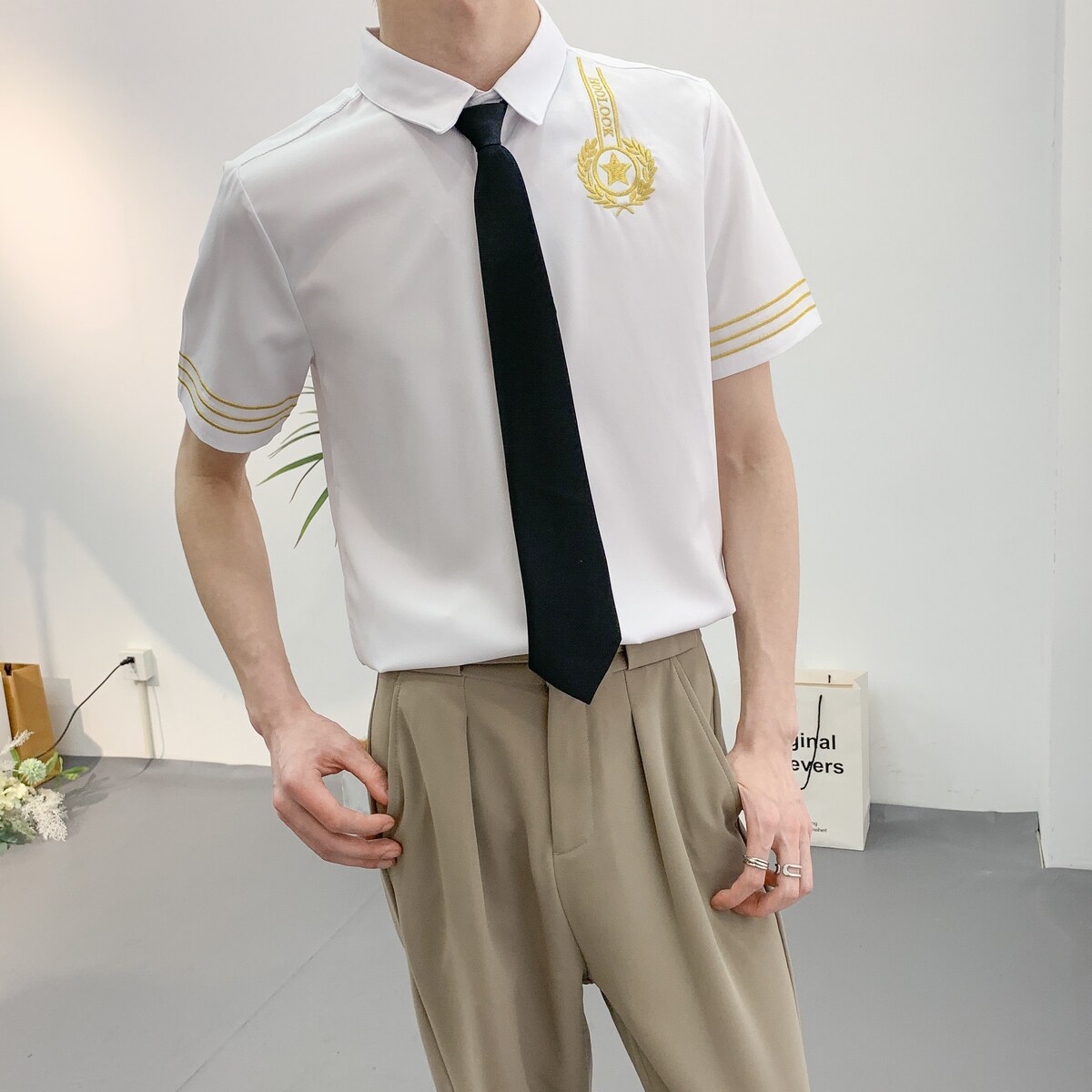 714A-C681P40控59/2025夏季新宽空少制服衬衫短袖半袖衬衣工作服图片