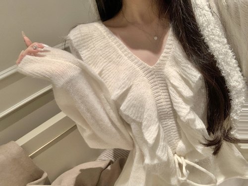 Yumeo钰 奶油栀子～高支马海毛荷叶边羊毛针织上衣