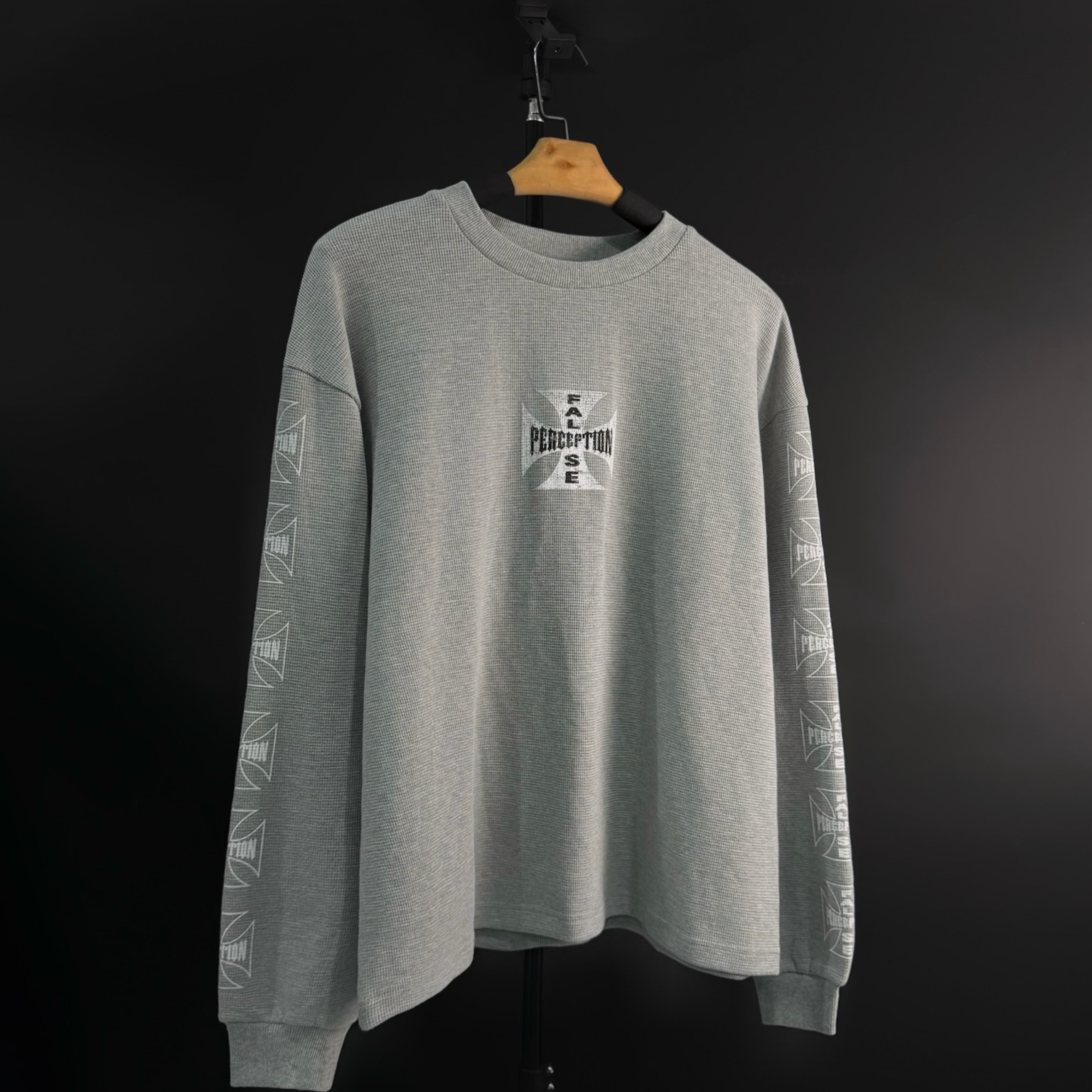 串标裂纹十字华夫格水洗长袖