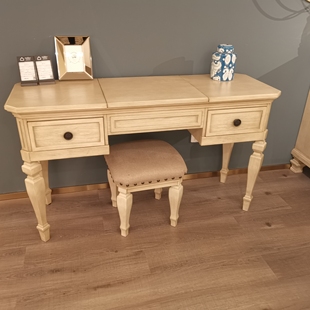 B5693 复古梳妆台双抽屉白色化妆桌带妆凳 Ashley爱室丽家居 美式