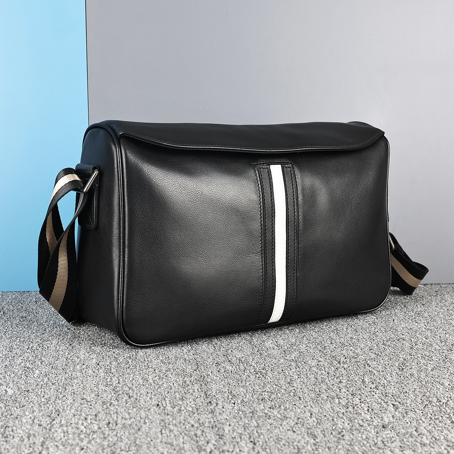 BALIDIYA真皮男士斜挎包头层牛皮单肩包商务休闲横款大容量斜背包