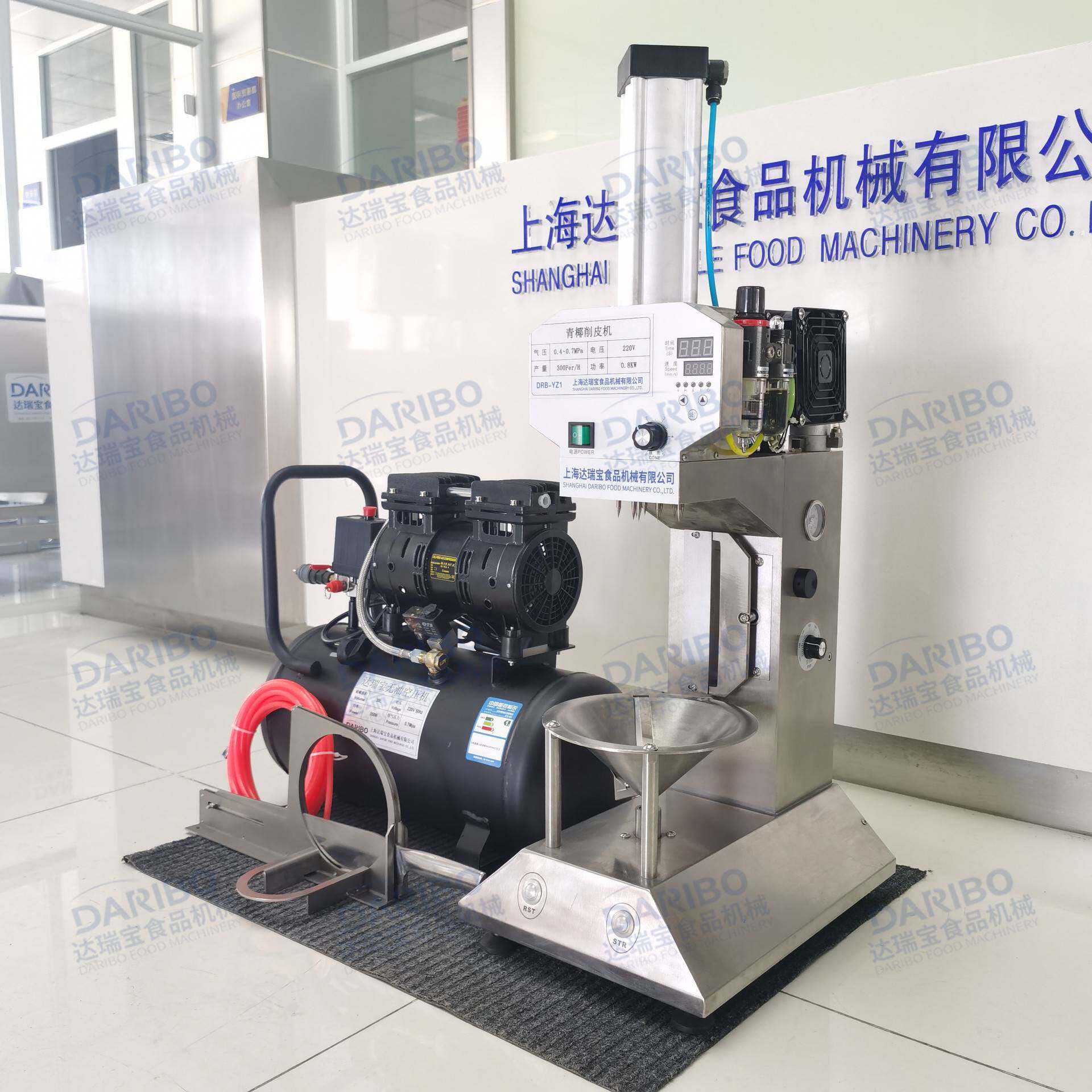 l达瑞宝连续式青椰削皮设备 嫩椰子刨皮机 椰青削尖机器 直径可调