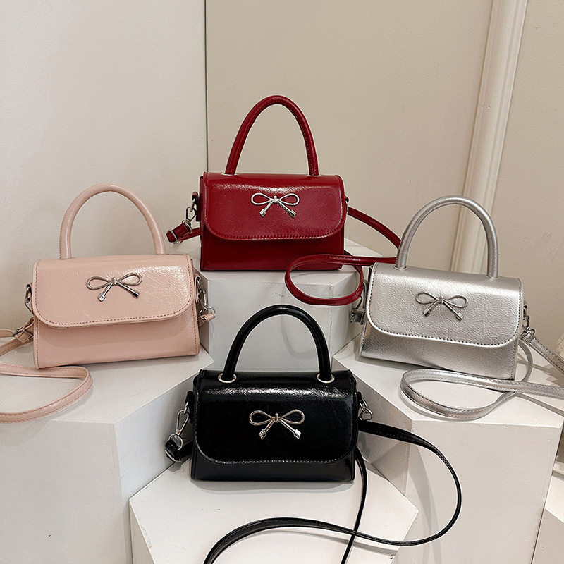 小众设计包包2026新款潮高级感手提小方包质感百搭单肩斜挎包女包,箱包皮具/热销女包/男包,小方包,淘宝优惠券,粉丝福利购,淘宝优惠卷