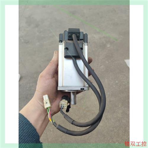 议价直拍不发:电机MHMJ042P1S    0.4KW拆机件,功能包