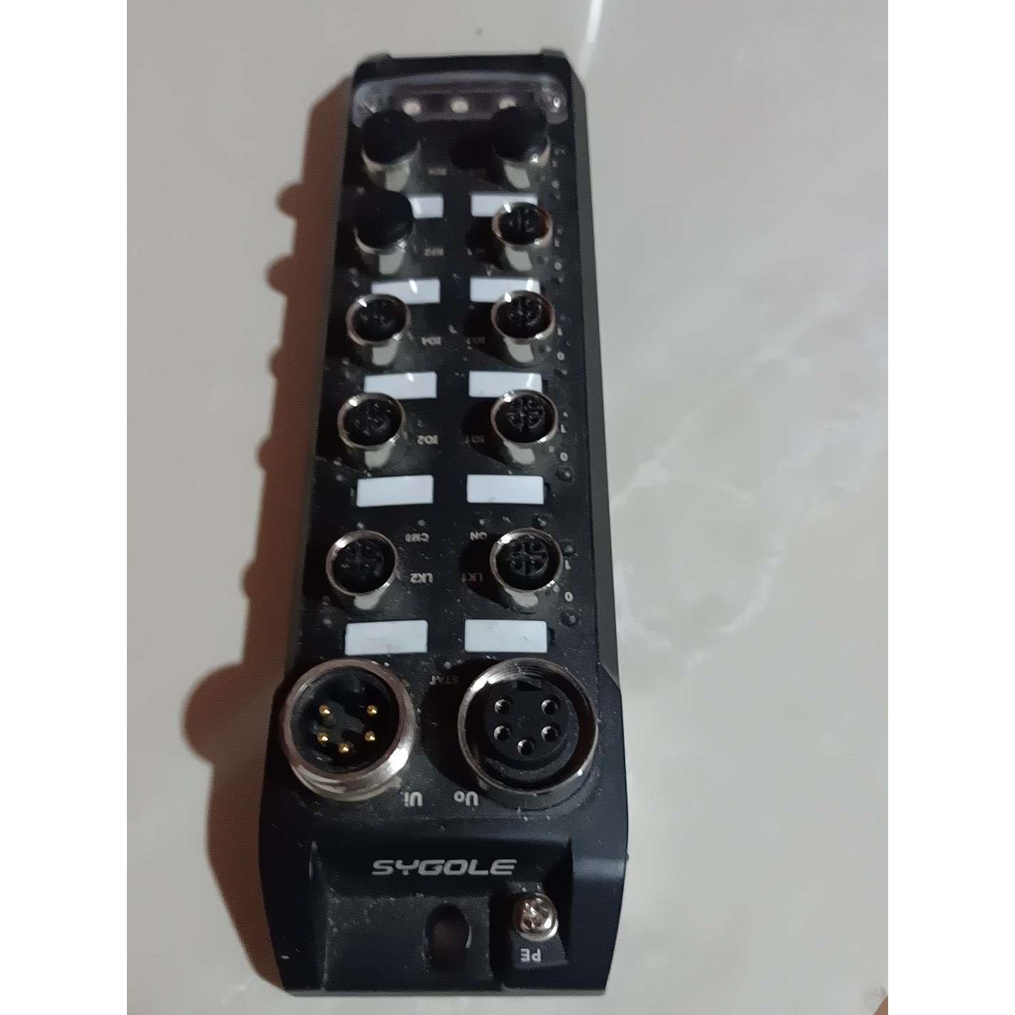 议价直拍不发：SYGOLE IO分线器SG一CG一P4S一EIP成色新，议价