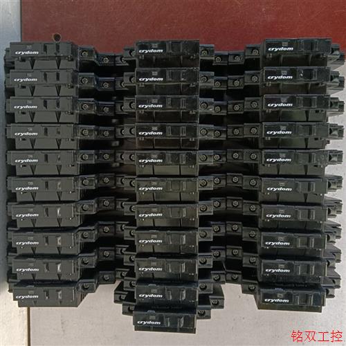 议价直拍不发:(请询价)原装快达固态继电器:DR24D12  L。实物拍