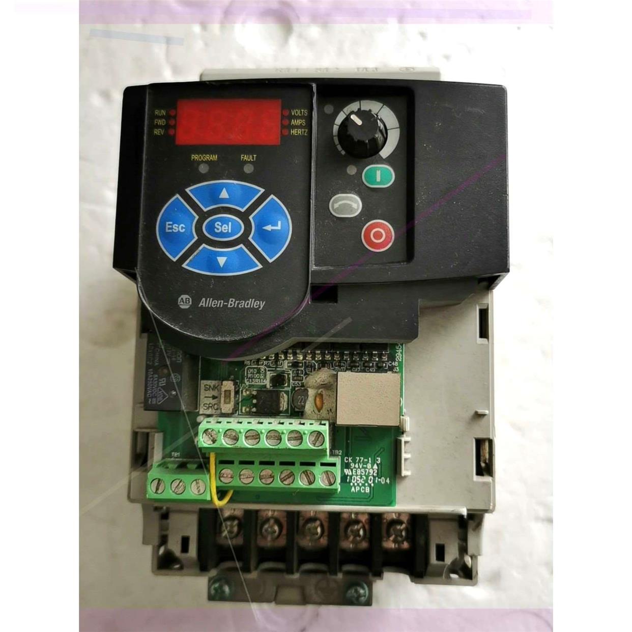 议价直拍不发：二手AB罗克韦尔变频器22F-A8P0N103，1.5KW2