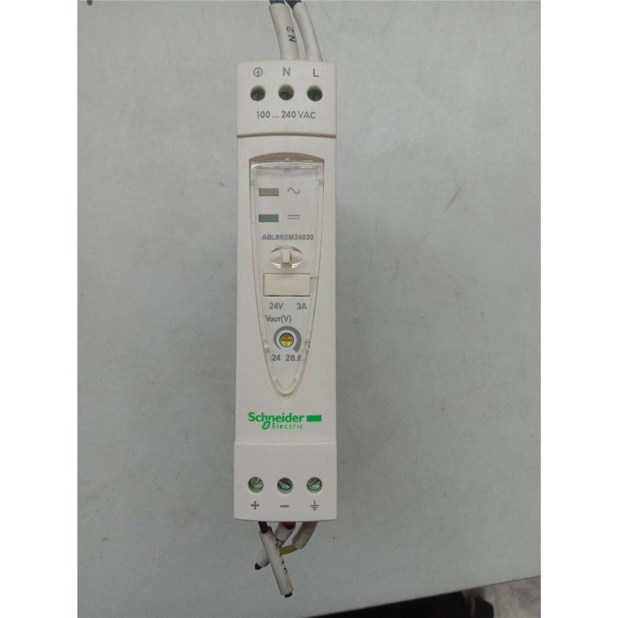 议价直拍不发：施耐德Phaseo ABL8REM24030开关电源，拆机