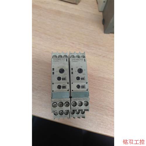 议价直拍不发:拆机时间继电器3RP1505-1BP30。