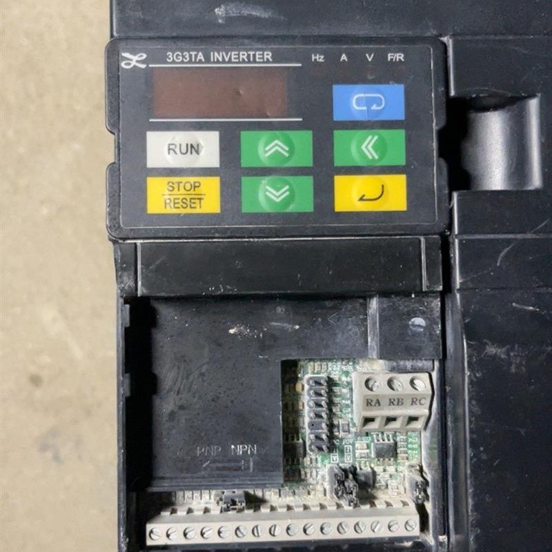 议价直拍不发：3G3TA-A4075B电子元件变频器380v50Hz/60
