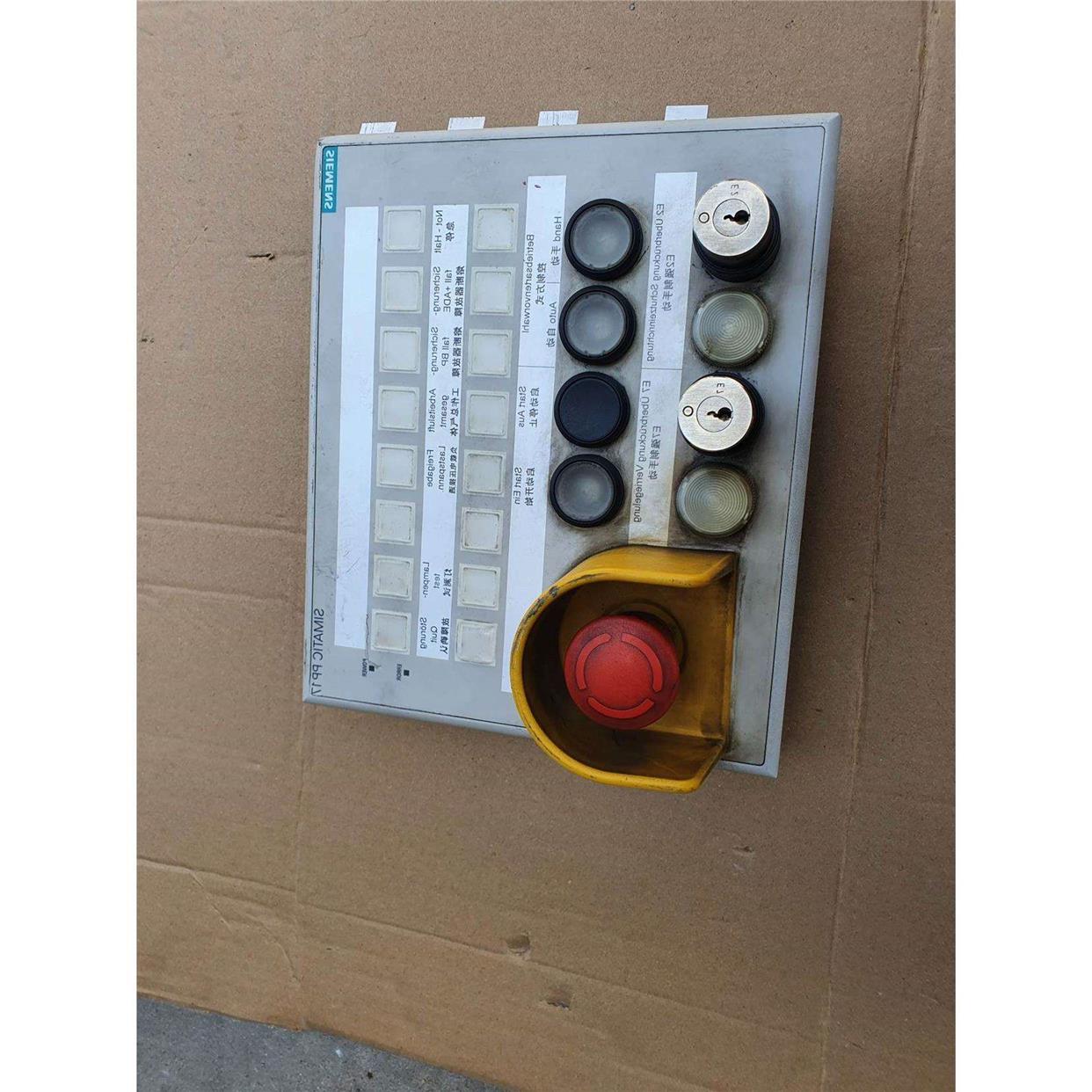 议价直拍不发：非标价6AV3688-4CX07控制屏议价