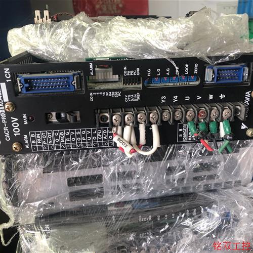 议价直拍不发:安川YASKAWA伺服驱动器 CACR-PR01AD4NR 拆机 原装