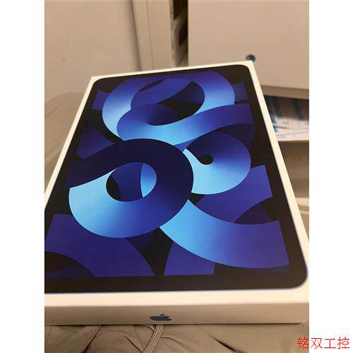 议价直拍不发:公司奖品,iPad air5蓝色64g,全新未激活,仅拆封