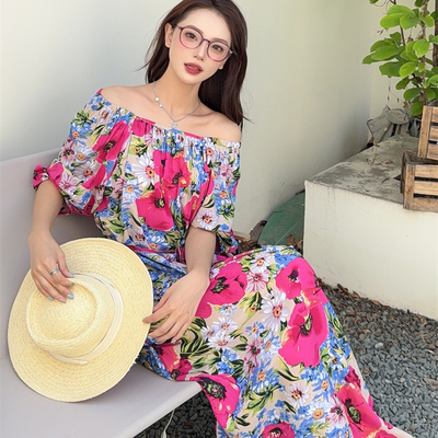 棉绸连衣裙夏女2025新款薄款人造棉显瘦碎花一字肩长裙收腰沙滩裙