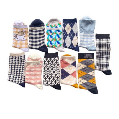 日单  杂款经典菱形格方格棋盘格千鸟格子女中筒女袜~