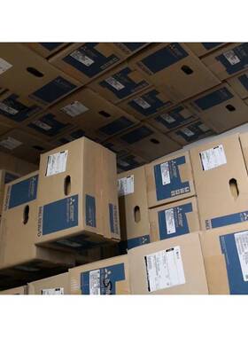 三菱伺服电机HF-SP102 SP152 SP202 SP352B SP502 SP702B SP52