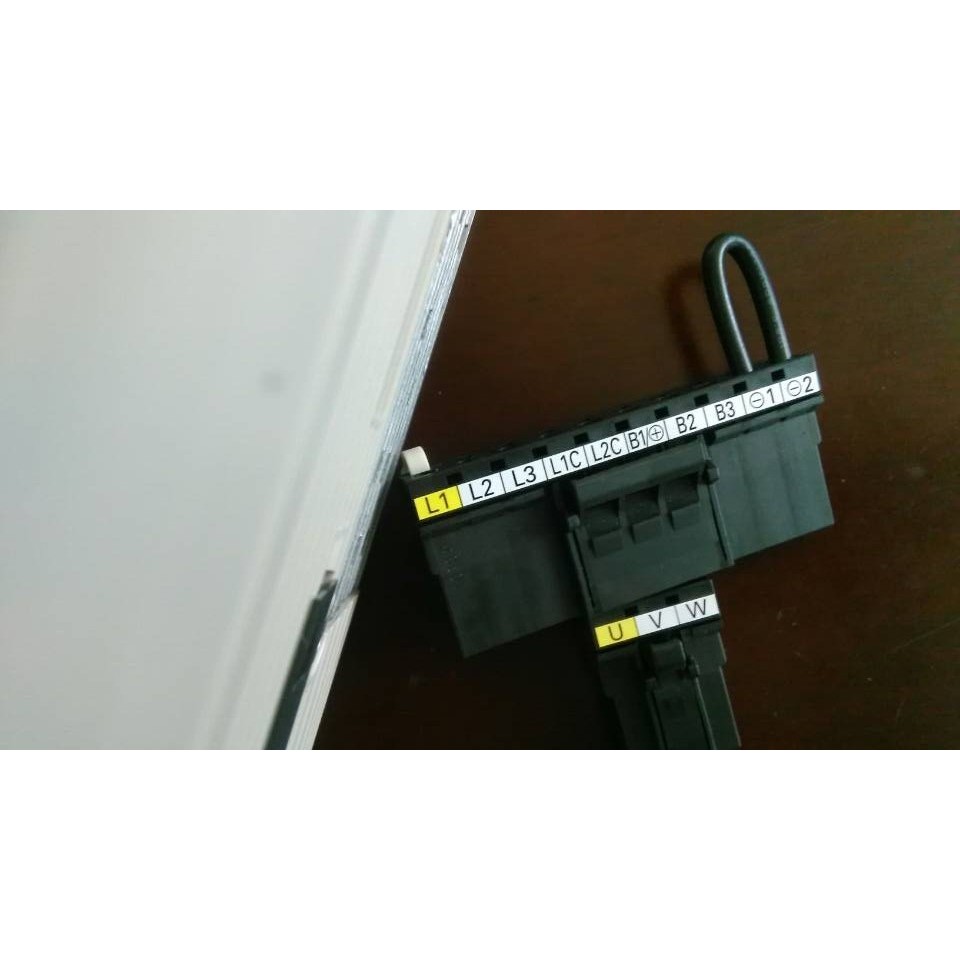 SGDV系列安川伺服驱动器插头接线端子 UVW插头L1CL2C端子排