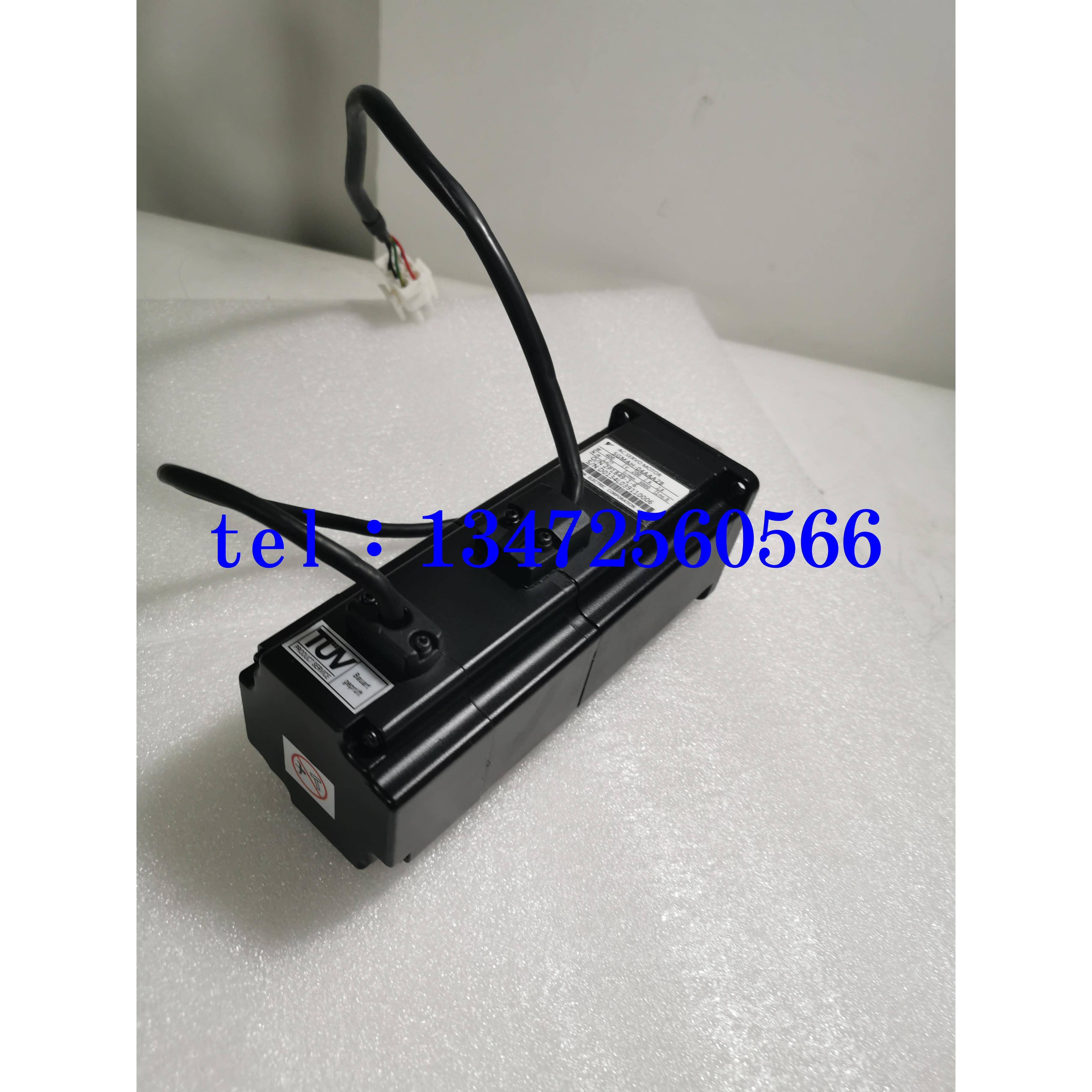 安川伺服电机SGMAH-04AAA2B全新原装 链接实物图 议价