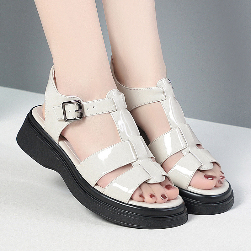 法式露趾罗马凉鞋女2025新款夏季真皮软底百搭厚底漆皮中跟女鞋,女鞋,罗马凉鞋,淘宝优惠券,粉丝福利购,淘宝优惠卷