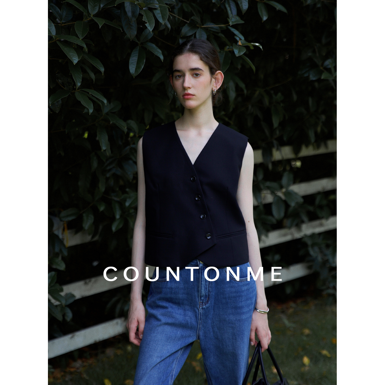 COUNTONME 法式时髦博主风斜门襟坎肩黑色马甲