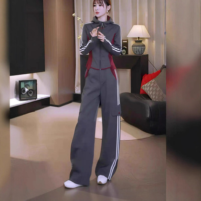 欧货气质休闲运动套装女小众设计感秋冬洋气修身连帽卫衣两件套潮