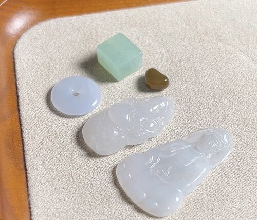 f228翡翠5个默认瑕疵无鉴赏