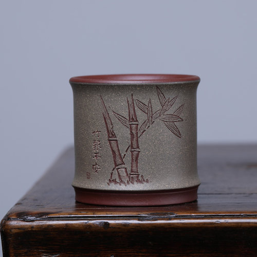 精品刻绘紫砂杯主人杯