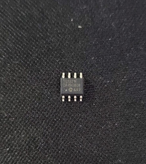 【凯拓达电子】原装正品 TC1321EOA713 TC1321E SOP-8 PIC单片机