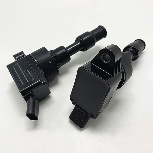 适配索纳塔九名图新途胜IX25起亚KX3K4K5KX5点火线圈1.6T高压包