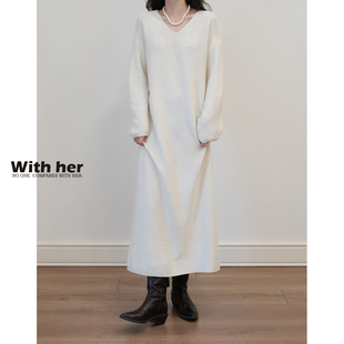 宽松连衣裙针织衫 与她经典 针织长袖 纯色秋冬极简约V领长款 基础款