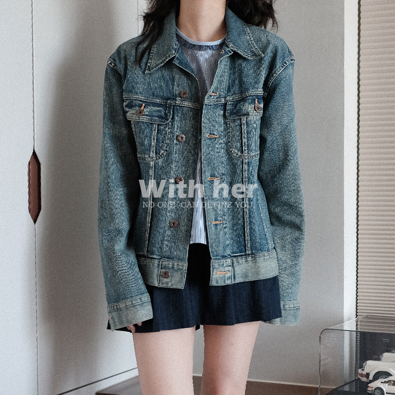 深蓝色宽松版型新款休闲牛仔夹克