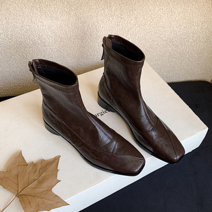 超软羊皮小短靴女平底软底软皮弹力瘦瘦靴方头法式洋气美拉德靴子