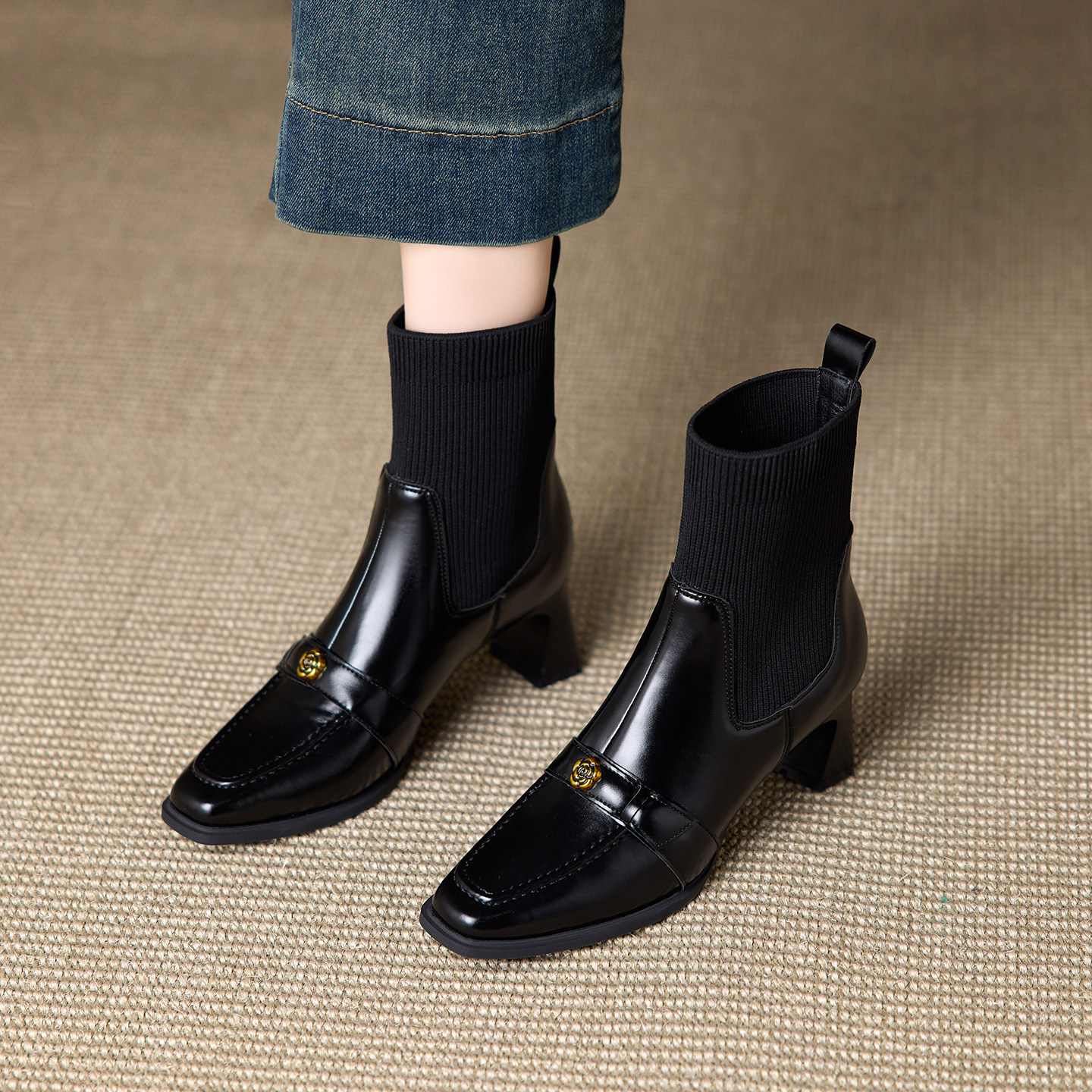 复古真皮山茶花金扣针织弹力袜靴女2025秋冬新款方头中粗跟马丁靴,女鞋,弹力靴/袜靴,淘宝优惠券,粉丝福利购,淘宝优惠卷