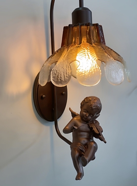 小红书同款小天使壁灯法式中古风卧室床头灯复古客厅楼梯灯