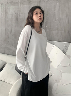 CV大码女装 春季新款U领长袖T恤中长款开叉打底衫白色莼棉上衣女