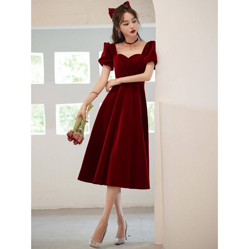 悦诗春沐敬酒服新娘2021新款夏季小个子结婚订婚回门礼服平时可穿属于什么档次？