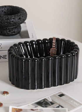 极简意式轻奢椭圆条纹陶瓷收纳盘